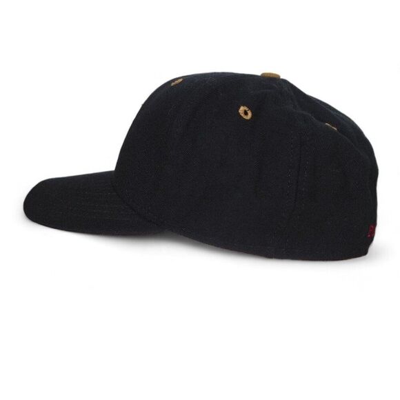 New Era Vintage 90s "O" Black / Gold / Red Fitted Hat Made in USA 7 - Picture 2 of 8